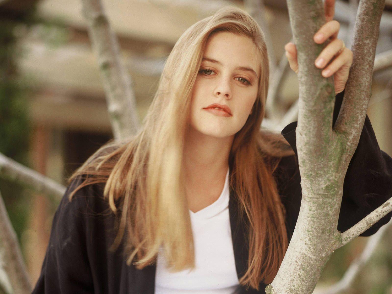 Alicia Silverstone
